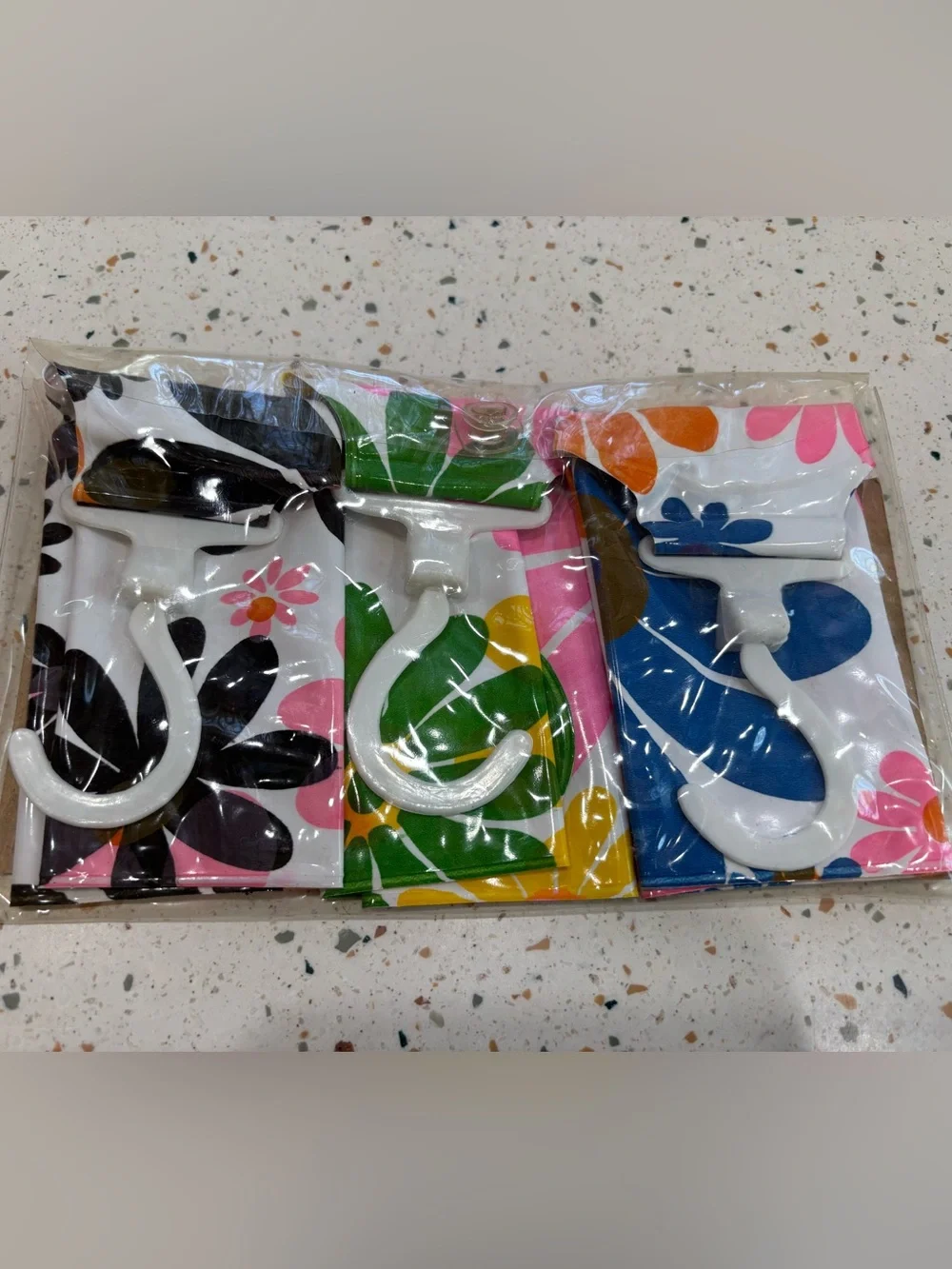 New in Package Vintage Plastic Blow Up Hangers Floral MOD‎ 60s Style Barbie